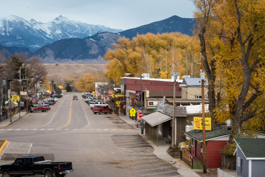 Ennis MT Loding - Main Street